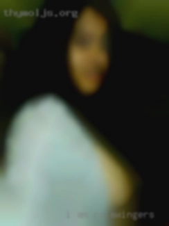 I am looking for a fwb man for CA swingers ??